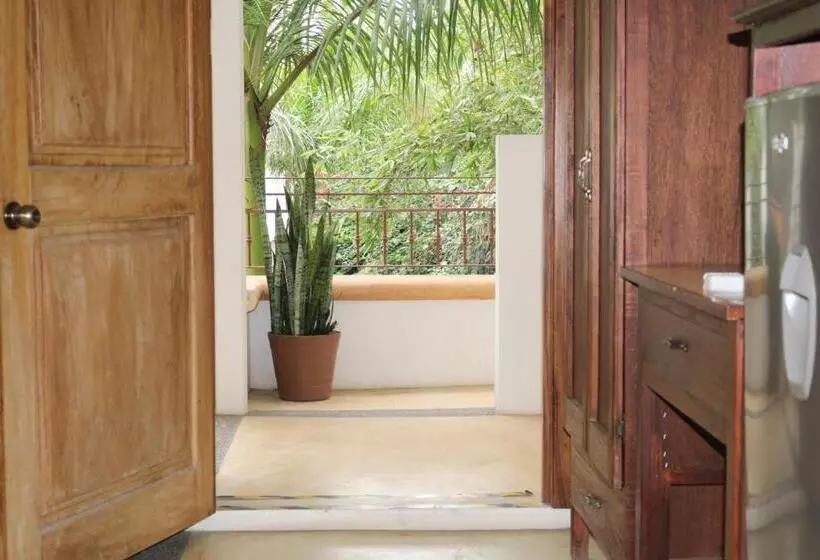 Hotelli Casa Bugambilias