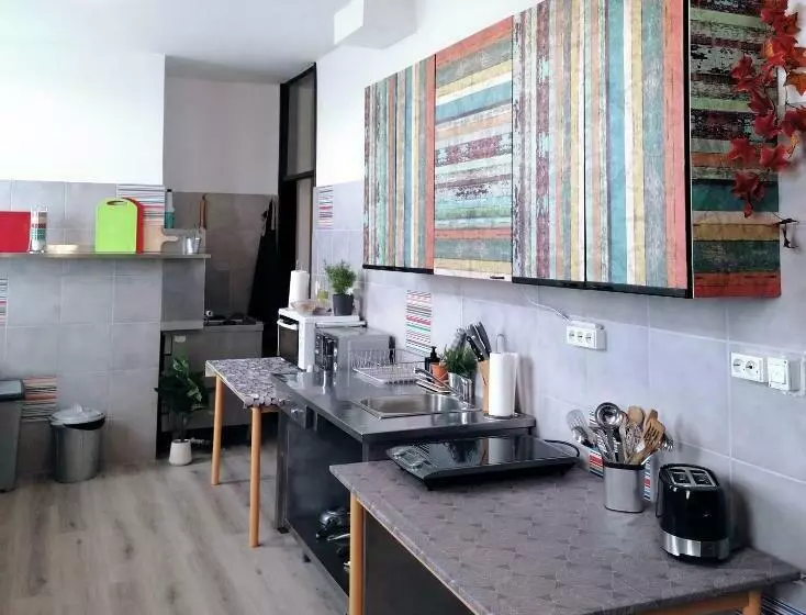 پانسیون Apartments & Rooms Saša