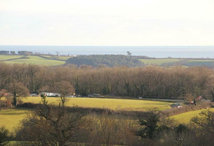 Seven Acre Corner B&b