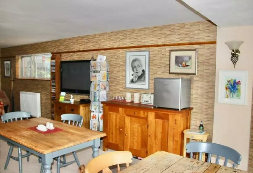 Seven Acre Corner B&b