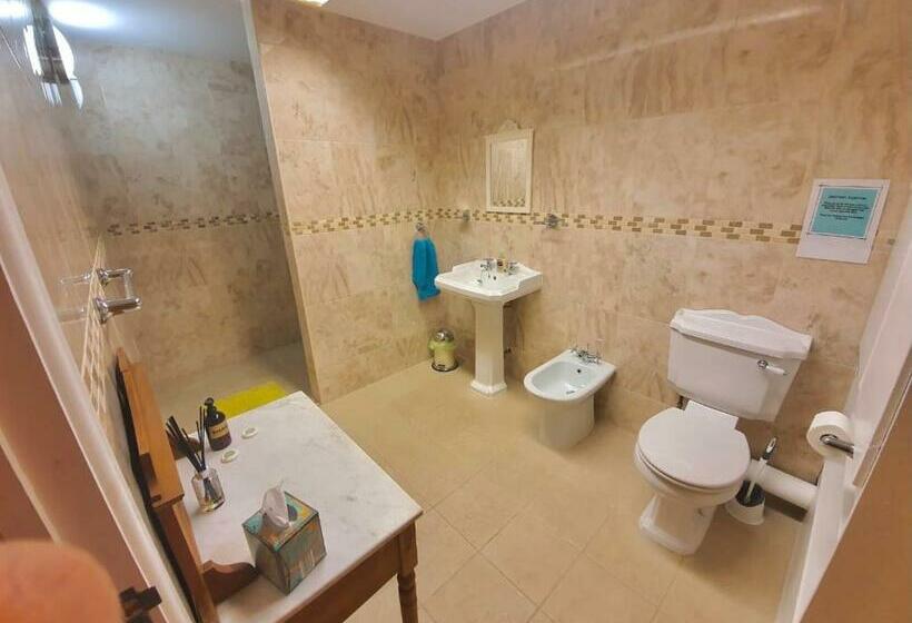 Seven Acre Corner B&b