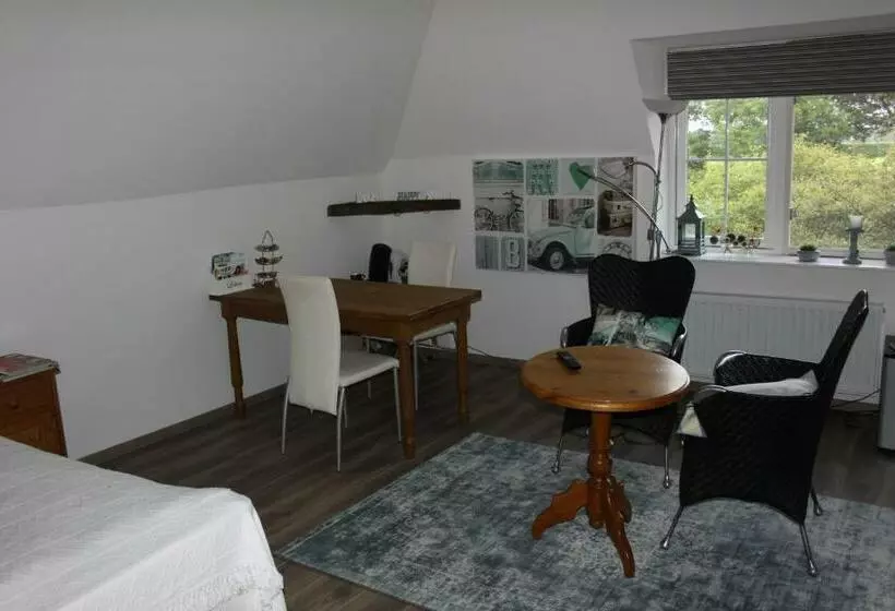 B&b  T Hekkert