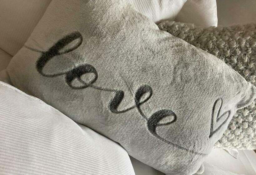 ベッドアンドブレックファースト Haus Nohra