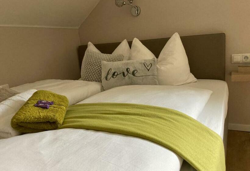 ベッドアンドブレックファースト Haus Nohra