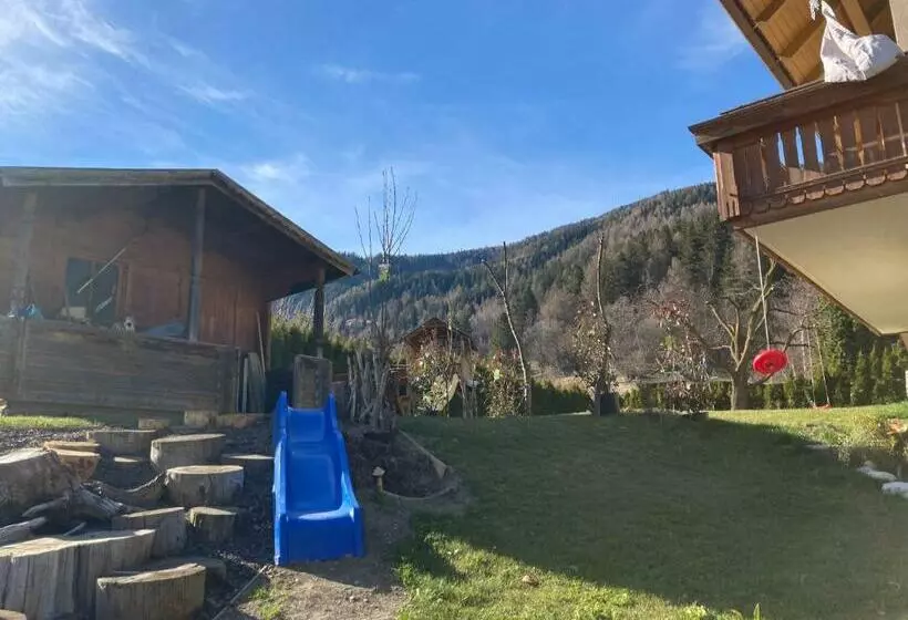 Aamiaismajoitus (B&B) Haus Nohra