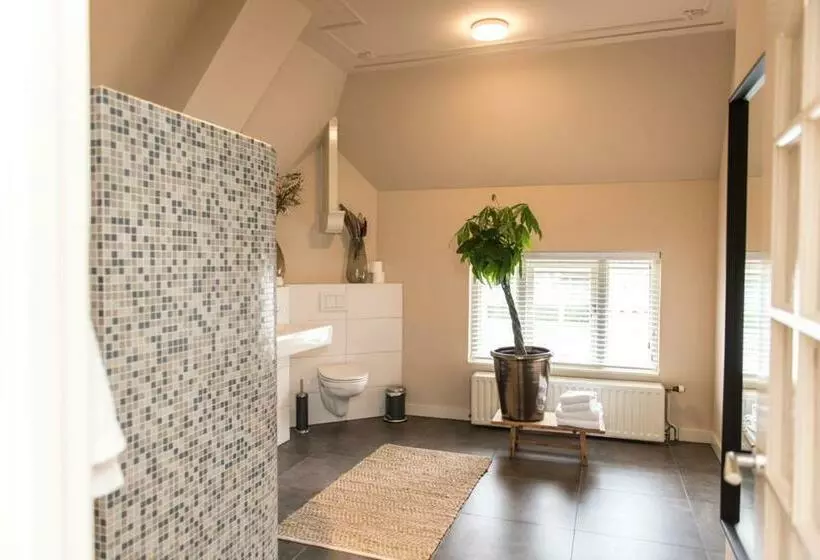 Aamiaismajoitus (B&B) Herberg D N Brouwer