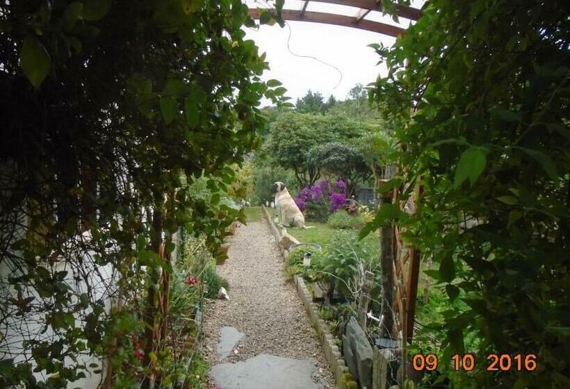 مبيت وإفطار La Mare Aux Fées