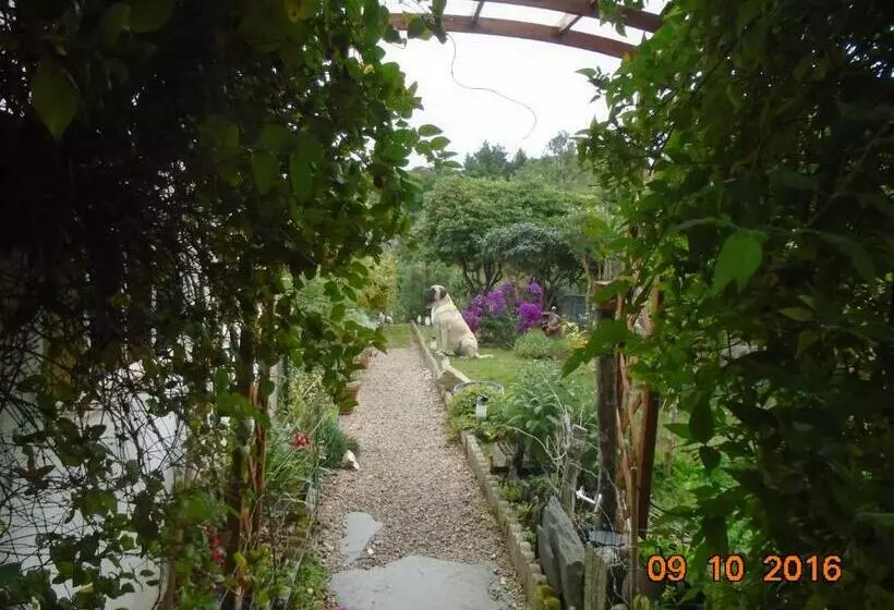 Aamiaismajoitus (B&B) La Mare Aux Fées