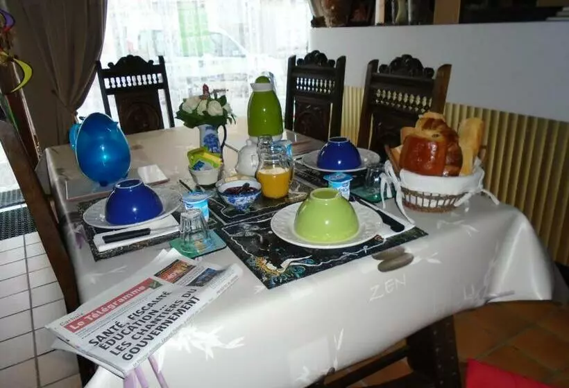 Aamiaismajoitus (B&B) La Mare Aux Fées