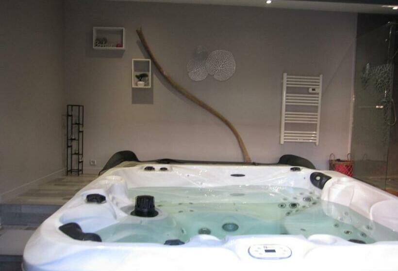 مبيت وإفطار La Terracotta