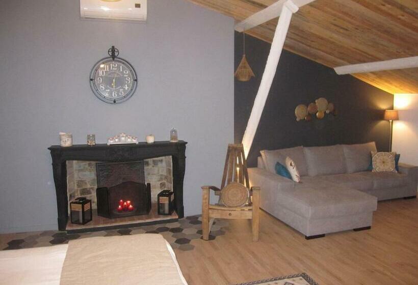 مبيت وإفطار La Terracotta