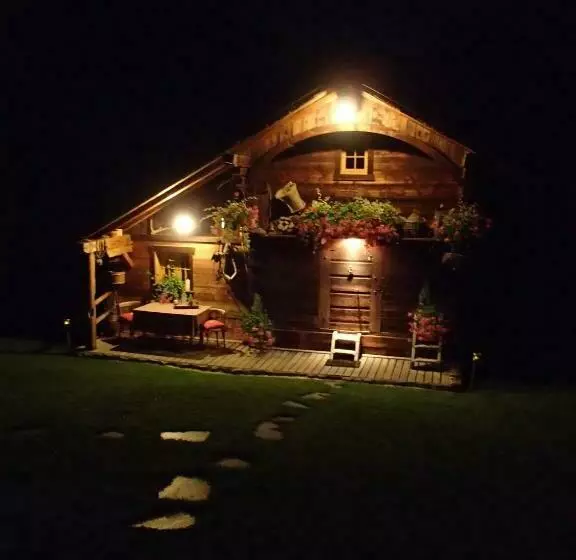 ベッドアンドブレックファースト Le Grenier