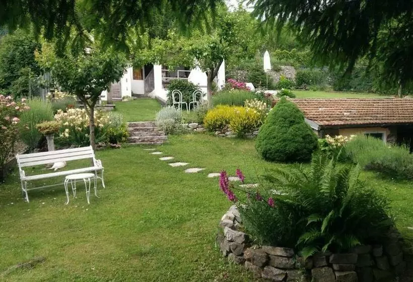 Bed And Breakfast Papillon