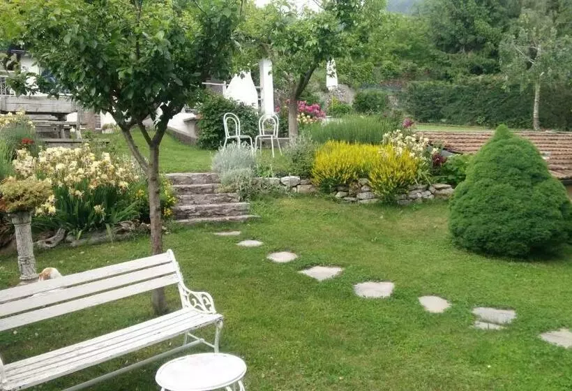 Bed And Breakfast Papillon