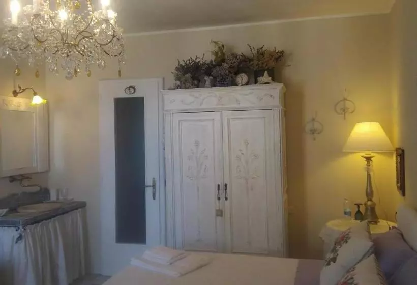 Bed And Breakfast Papillon