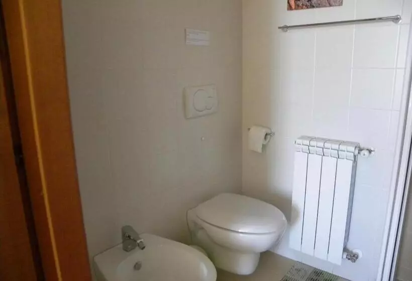 Aamiaismajoitus (B&B) Poggio Sambuco