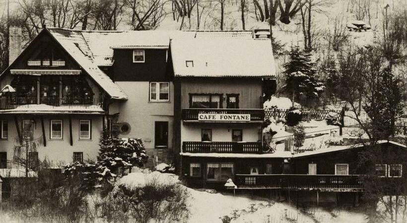 Café Und Pension Theodor Fontane