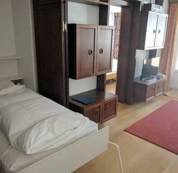 Holiday Accommodation   Swimming Pool Available