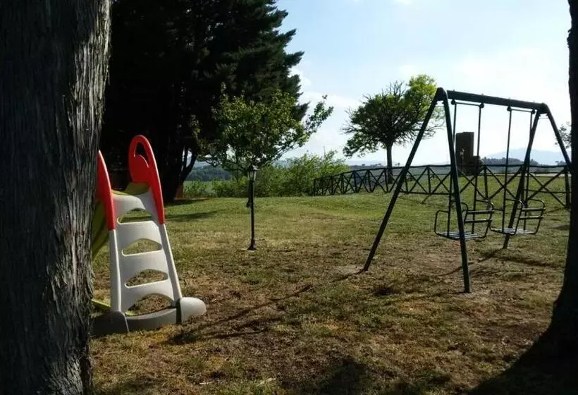 ホテル Agritur Villa Osvaldo Castiglione Del Lago Pg Colazione Piscina Acqua Salata