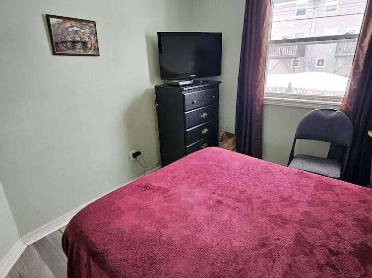 Pension Cozy Pet Friendly Home