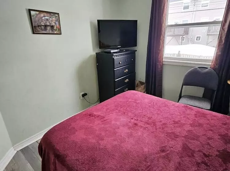 Majatalo Cozy Pet Friendly Home