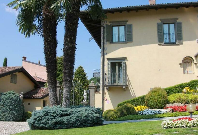 Pensjonat Galleria Imperiale Relais De Charme