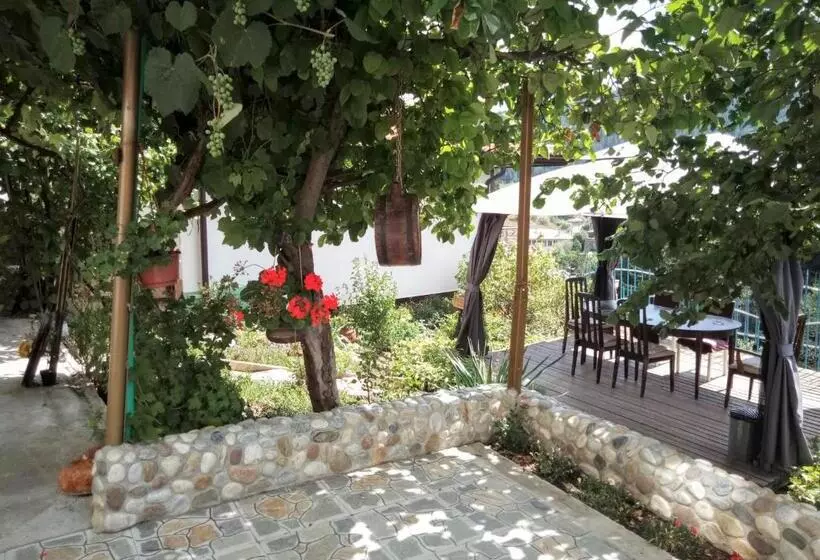 ペンション Guest House Milka