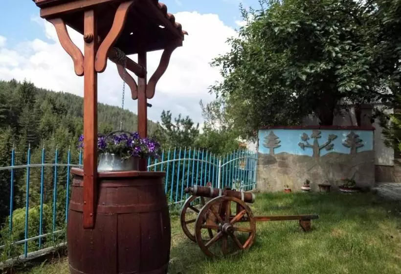 ペンション Guest House Milka