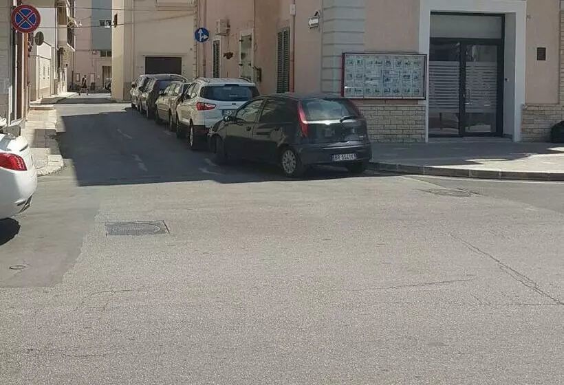 ペンション La Maison A La Mer