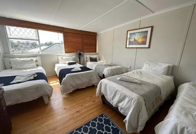 Majatalo The Owl House Guest House