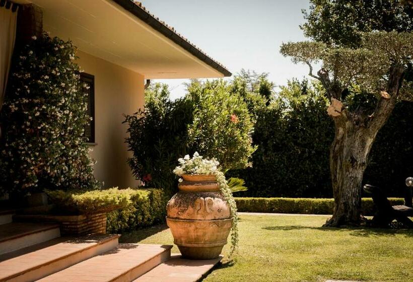 Пансион Villa Iulia