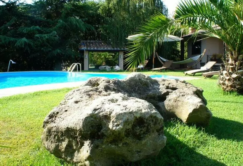 ペンション Villa Iulia