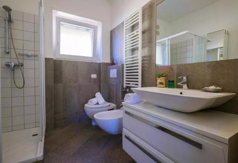 Residence Girasole Casa Rossa B