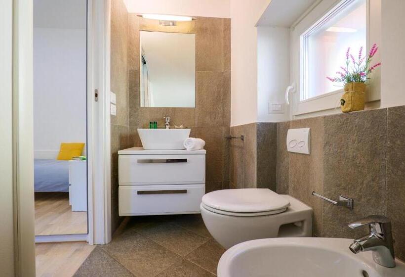 Residence Girasole Casa Rossa B