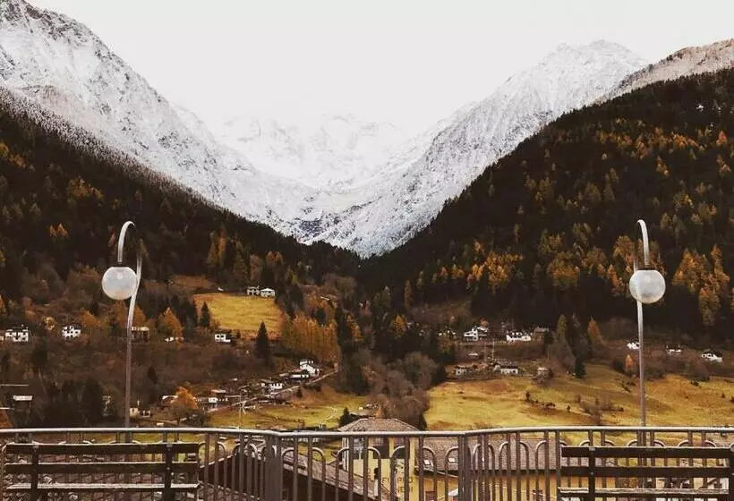 Retkeilymaja Locanda La Posta Nöa   B&b