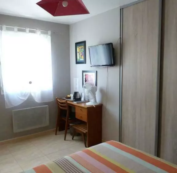 Aamiaismajoitus (B&B) Chez Patrick Roujan