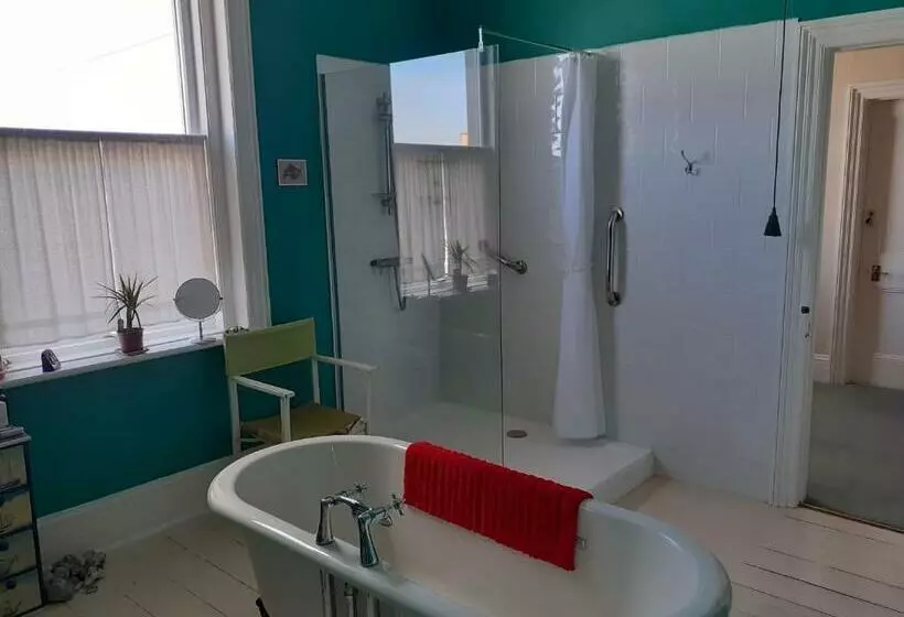 Aamiaismajoitus (B&B) Grantham House