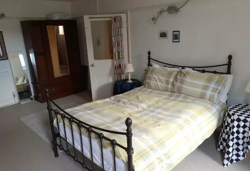 Aamiaismajoitus (B&B) Grantham House