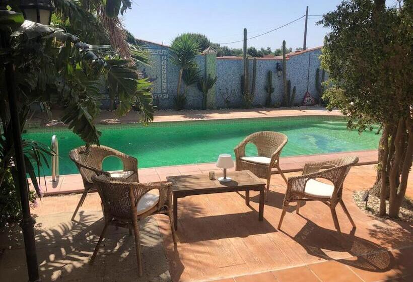 تختخواب و صبحانه Higos Chumbos, Casa Rural Compartido