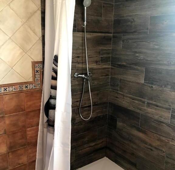 تختخواب و صبحانه Higos Chumbos, Casa Rural Compartido