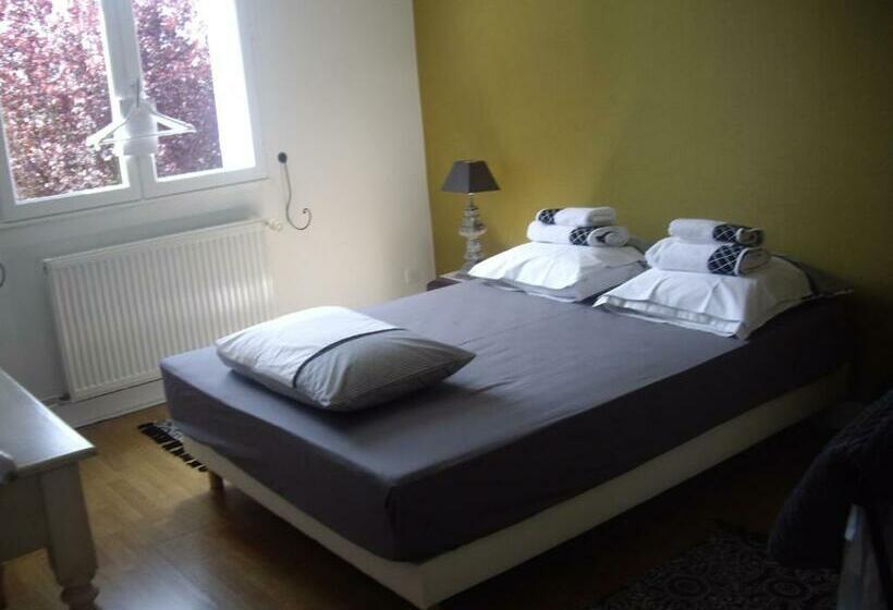 ベッドアンドブレックファースト La Maison Maria Rosa