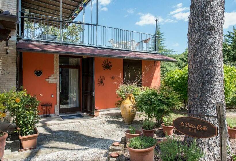 تختخواب و صبحانه Li Dolci Colli