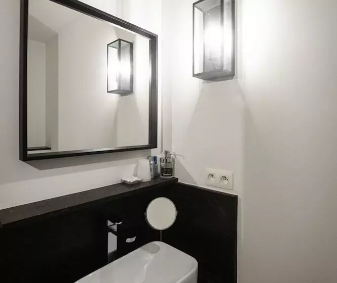 Aamiaismajoitus (B&B) Paddock Lodge   Suites Wellness & Chambres D Hôtes