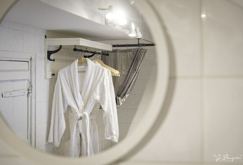 Bed and Breakfast Paddock Lodge   Suites Wellness & Chambres D Hôtes