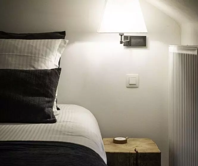 Aamiaismajoitus (B&B) Paddock Lodge   Suites Wellness & Chambres D Hôtes