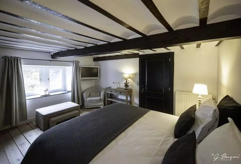 Aamiaismajoitus (B&B) Paddock Lodge   Suites Wellness & Chambres D Hôtes