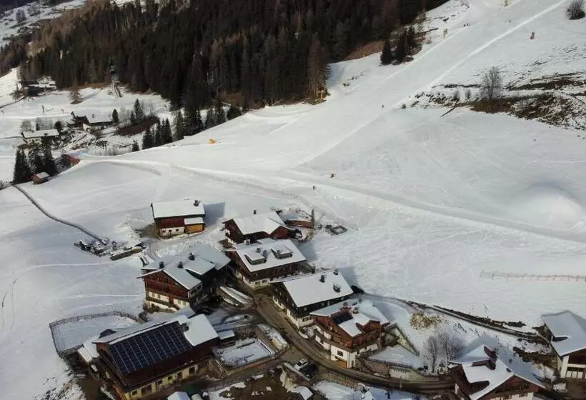 Hotelli Villgraterhof