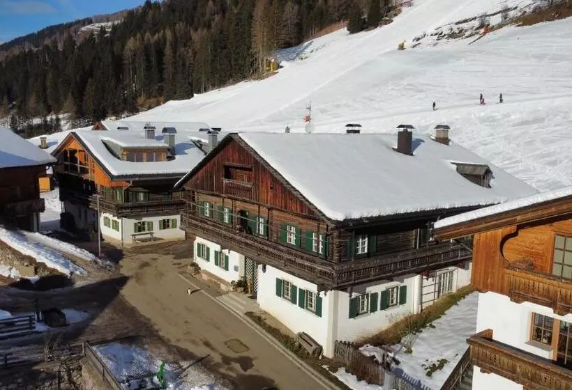 Hotelli Villgraterhof