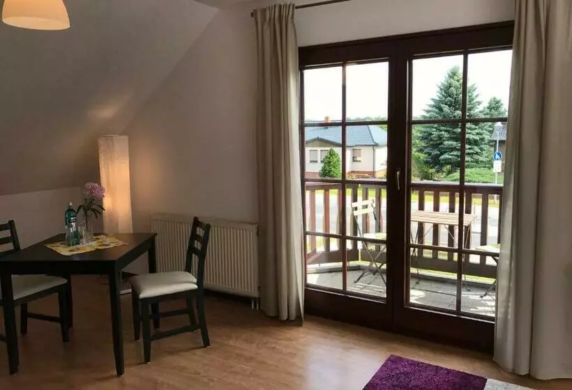 Lokal Genial Pension & Restaurant