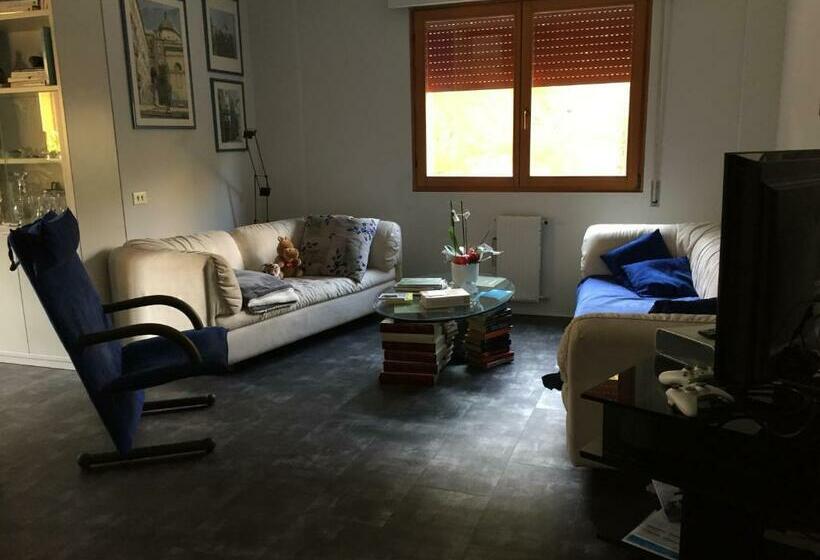 Пансион S.p. Flat